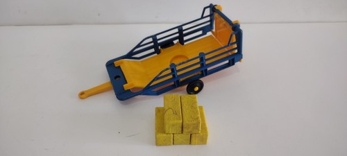 Britains vintage 1978 hay bale - britains,